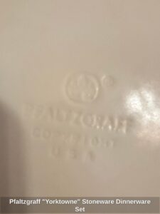 Pfaltzgraff-Yorktowne-Stoneware-Dinnerware-Set-third-image