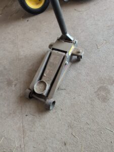 Pittsburgh-Ton-Heavy-Duty-Floor-Jack