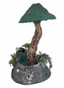 Resin-Tabletop-Waterfall-Fountain-with-Tree-Frogs-and-Lizards
