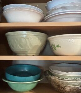 Set-of-Assorted-Ceramic-and-Glass-Bowls-including-Mason-Cash-and-T.G.-Green