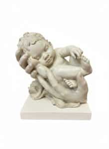 Sleeping-Baby-in-Hands-Sculpture