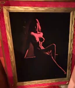 Velvet-Nude-Painting