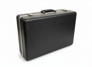 Vintage-Hard-Shell-Suitcase