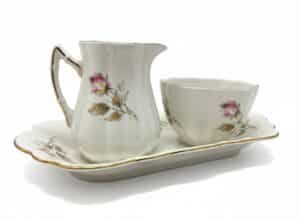 Vintage-Lefton-Porcelain-Tea-Set-with-Heritage-Green-Rose-Motif-second-image