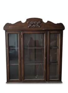 Vintage-Oak-Display-Cabinet-with-Carved-Pediment