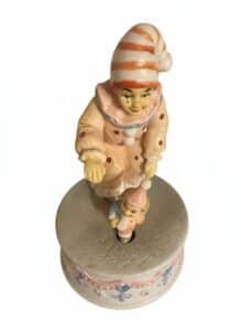 Vintage-Porcelain-Clown-Music-Box