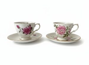 Vintage-Sadler-Floral-Porcelain-Tea-Set-third-image