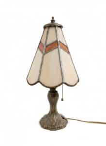 Vintage-Stained-Glass-Table-Lamp