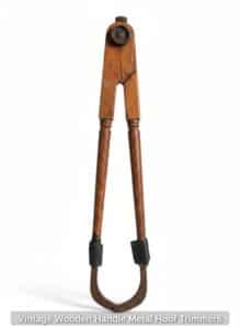 Vintage-Wooden-Handle-Metal-Hoof-Trimmers