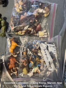 Assorted-Collection-of-King-Kong-Marvel-Star-Wars-and-Toy-Animals-Figures-third-image