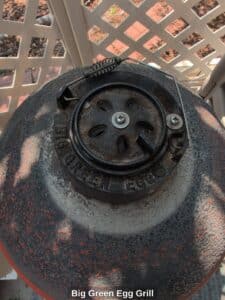 Big-Green-Egg-Grill-third-image