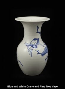 Blue-and-White-Crane-and-Pine-Tree-Vase-third-image