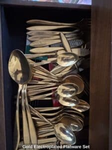 Gold-Electroplated-Flatware-Set-second-image