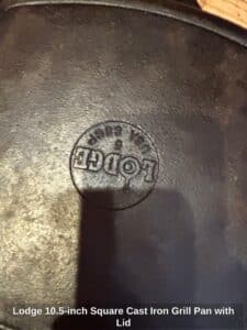 Lodge-.-inch-Square-Cast-Iron-Grill-Pan-with-Lid-second-image
