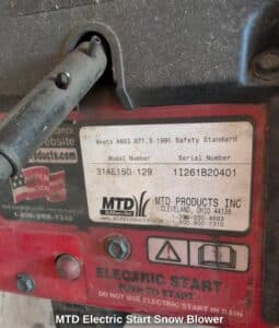 MTD-Electric-Start-Snow-Blower-third-image