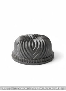 Nordic-Ware-Geometric-Cast-Aluminum-Bundt-Pan-second-image