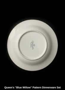 Queens-Blue-Willow-Pattern-Dinnerware-Set-third-image