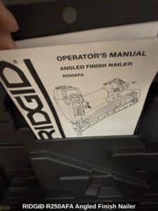 RIDGID-RAFA-Angled-Finish-Nailer-second-image
