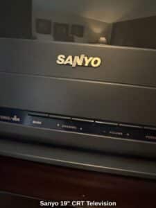 Sanyo-CRT-Television-second-image