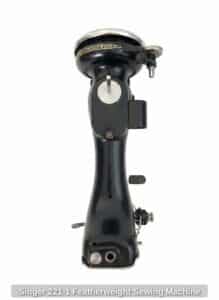 Singer-Featherweight-Sewing-Machine-fourth-image