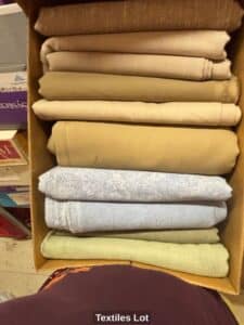 Textiles-Lot-second-image