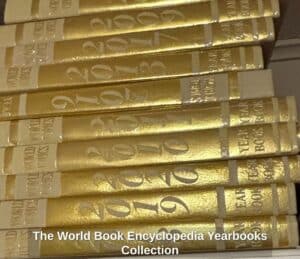 The-World-Book-Encyclopedia-Yearbooks-Collection-fourth-image