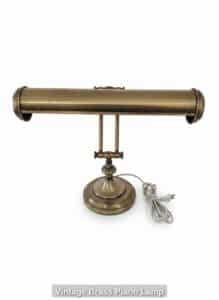 Vintage-Brass-Piano-Lamp