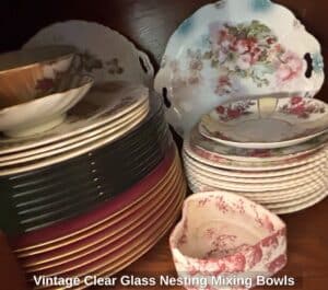 Vintage-Clear-Glass-Nesting-Mixing-Bowls-second-image