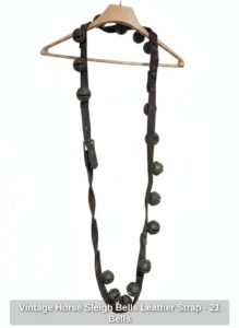 Vintage-Horse-Sleigh-Bells-Leather-Strap-Bells