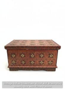 Vintage-Indian-Sheesham-Wood-and-Brass-Inlay-Jewelry-Box-with-Floral-Pattern