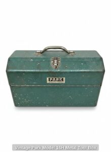 Vintage-Park-Model-H-Metal-Tool-Box