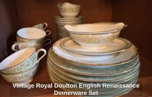 Vintage-Royal-Doulton-English-Renaissance-Dinnerware-Set