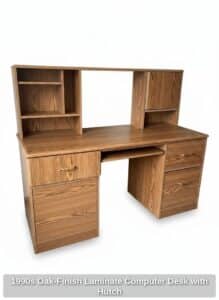 s-Oak-Finish-Laminate-Computer-Desk-with-Hutch
