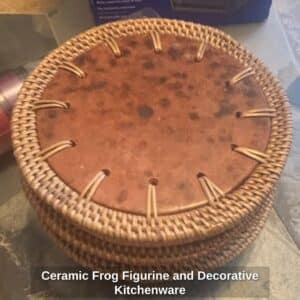 Ceramic-Frog-Figurine-and-Decorative-Kitchenware-third-image