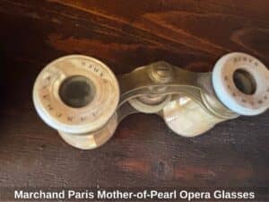 Marchand-Paris-Mother-of-Pearl-Opera-Glasses-second-image