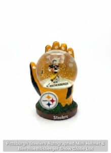 Pittsburgh-Steelers-Autographed-Mini-Helmet-Ben-Roethlisberger-Snow-Globe-Lot-fourth-image