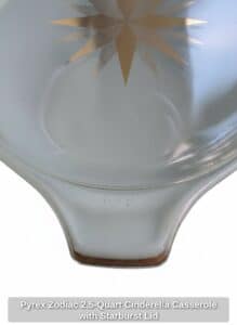 Pyrex-Zodiac-.-Quart-Cinderella-Casserole-with-Starburst-Lid-second-image