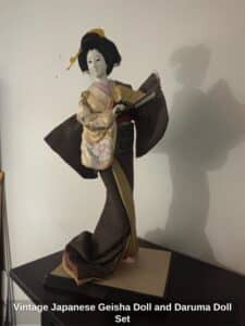 Vintage-Japanese-Geisha-Doll-and-Daruma-Doll-Set