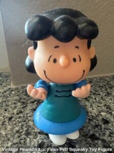 Vintage-Peanuts-Lucy-van-Pelt-Squeaky-Toy-Figure