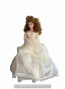 Vintage-Porcelain-Bride-Doll