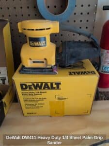 DeWalt-DW-Heavy-Duty-or-Sheet-Palm-Grip-Sander