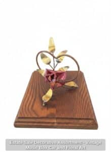 Estate-Sale-Decorative-Assortment-Vintage-Music-Box-Car-and-Floral-Art-second-image