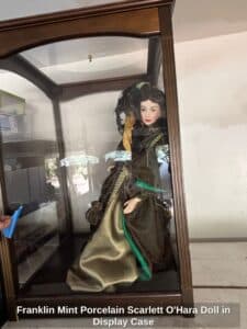 Franklin-Mint-Porcelain-Scarlett-OHara-Doll-in-Display-Case