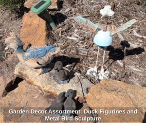 Garden-Decor-Assortment-Duck-Figurines-and-Metal-Bird-Sculpture