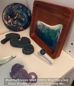 Mud-Pie-Classic-Shell-Pattern-Blue-Recycled-Glass-Divided-Platter-with-Seahorse-Metal-Handles-fourth-image