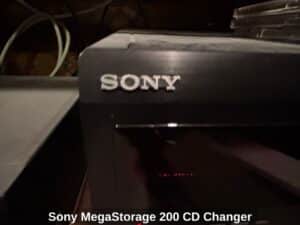 Sony-MegaStorage-CD-Changer-second-image