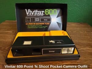 Vivitar-Point-N-Shoot-Pocket-Camera-Outfit