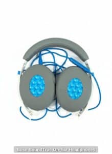 Bose-SoundTrue-On-Ear-Headphones-third-image