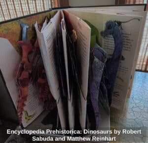Encyclopedia-Prehistorica-Dinosaurs-by-Robert-Sabuda-and-Matthew-Reinhart-second-image