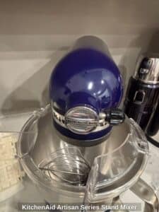 KitchenAid-Artisan-Series-Stand-Mixer-third-image